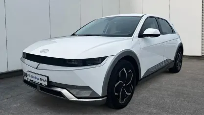Gebraucht Hyundai Ioniq Dynamiq 125 kW (170 PS) 2022 Weiß Kleinwagen