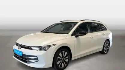 Gebraucht VW Golf VIII Goal 150 PS (110 kW) 2025 Oryxweiss perlmutteffekt Kombi