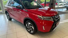 Bright red Neu 2025 Suzuki Vitara Comfort+ SUV | 27.590 € (Fairer Preis)