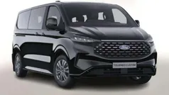 Gebraucht 2025 Ford Tourneo Custom Sport Van / Kleinbus | 54.610 € (Guter Preis)