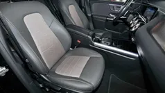 Mercedes EQA250