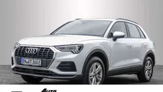 Weiß Gebraucht 2023 Audi Q3 Basis SUV | 35.980 € (Fairer Preis)