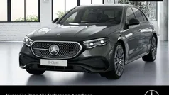 Grau Gebraucht 2025 Mercedes E200 AMG Limousine | 57.900 € (Guter Preis)