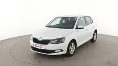 Weiß Gebraucht 2016 Skoda Fabia Style Limousine | 10.250 € (Fairer Preis)