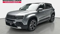 Grau Gebraucht 2023 Jeep Avenger EV Summit SUV | 28.490 € (Guter Preis)