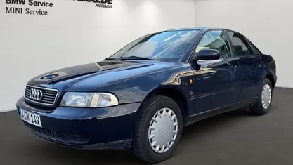 Gebraucht 1997 Audi A4 Comfort Limousine | 3.900 € (Teuer)