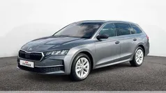 Grau Neu 2025 Skoda Octavia Selection Kombi | 30.744 € (Guter Preis)