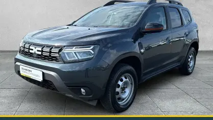 Gebraucht Dacia Duster Extreme 131 PS (96 kW) 2023 Grau SUV