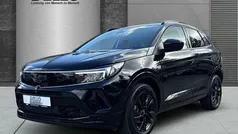 Lackierung schwarz perla nera/ Gebraucht 2023 Opel Grandland X GS Line SUV | 25.990 € (Fairer Preis)