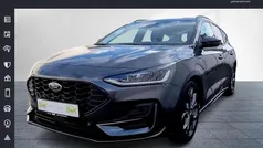 Magneticgrau (metallic) (grau) Gebraucht 2024 Ford Focus ST-Line Kombi | 22.890 € (Fairer Preis)