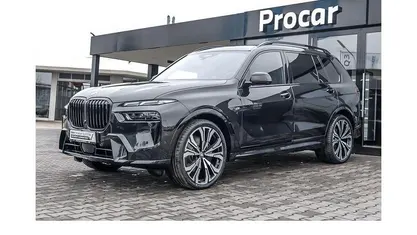 Gebraucht BMW X7 M Sport 352 PS (258 kW) 2025 SUV