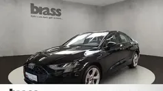 Mythosschwarz metallic Gebraucht 2025 Audi A3 Ambiente Limousine | 33.400 € (Superpreis)