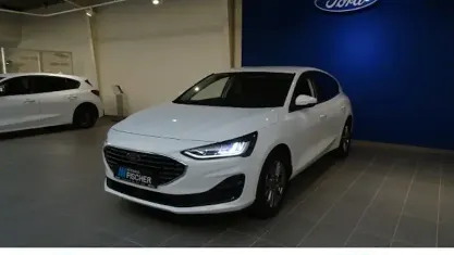 Gebraucht Ford Focus Style 125 PS (91 kW) 2023 Frostweiß Limousine