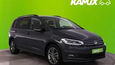 Grau Gebraucht 2024 VW Touran Comfortline Van / Kleinbus | 34.900 € (Fairer Preis)