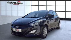 Schwarz Gebraucht 2012 Hyundai i30 Classic Limousine | 9.980 € (Etwas zu teuer)