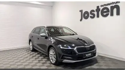 Usata Skoda Octavia Scout 4x4 200 CV (147 kW) 2022 Nero Station wagon
