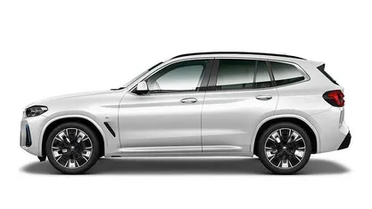 Gebraucht BMW iX3 M Sport 210 kW (286 PS) 2023 Mineralweiss metallic SUV