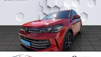 Usata VW Tiguan Sportline 204 CV (150 kW) 2025 Rosso SUV