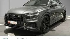 Daytonagrau perleffekt Gebraucht 2021 Audi SQ8 Ambiente SUV | 75.980 € (Etwas zu teuer)