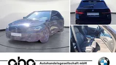 Schwarz Gebraucht 2022 BMW 530 M Sport Kombi | 37.990 € (Fairer Preis)