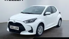 Weiß Gebraucht 2023 Toyota Yaris Comfort Kleinwagen | 14.690 € (Guter Preis)