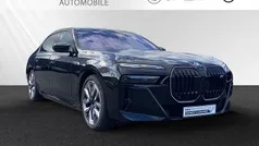 Gebraucht 2024 BMW i7 Sport Line Limousine | 132.680 €
