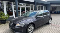 Grau Gebraucht 2015 VW Golf VII LOUNGE Limousine | 14.900 € (Fairer Preis)