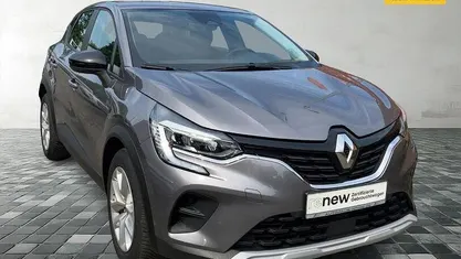 Gebraucht 2023 Renault Captur Equilibre SUV | 18.189 € (Fairer Preis)