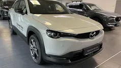 Weiß Gebraucht 2023 Mazda MX30 Exclusive-Line SUV | 19.490 € (Guter Preis)