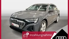Magnetgrau Gebraucht 2024 Audi Q8 e-tron S-Line SUV | 55.370 € (Fairer Preis)