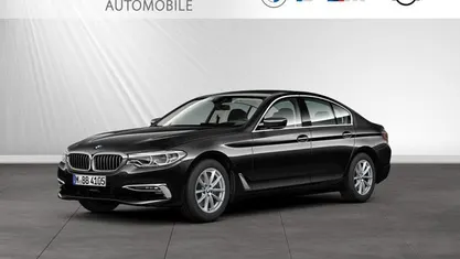 Gebraucht BMW 530 252 PS (185 kW) 2019 Saphirschwarz metallic Limousine
