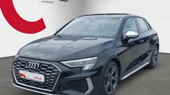 Mythosschwarz Gebraucht 2024 Audi S3 Design Limousine | 38.440 € (Superpreis)