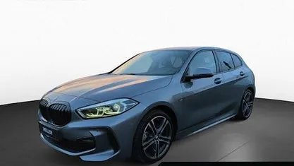 Skyscraper grau (grau) Gebraucht 2023 BMW 118 Performance Kleinwagen | 25.950 € (Fairer Preis)