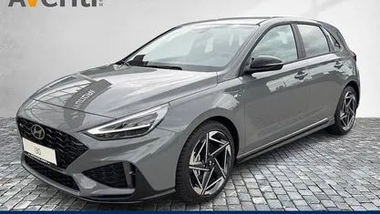 Grau Neu 2025 Hyundai i30 N Line Limousine | 27.879 € (Fairer Preis)