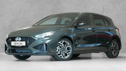 Neu Hyundai i30 N Line 150 PS (110 kW) 2026 Abyss black Limousine