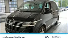 Schwarz Gebraucht 2021 VW T6.1 Highline Van | 59.880 € (Superpreis)