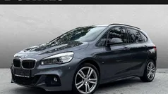 Grau (mineralgrau metallic) Gebraucht 2017 BMW 218 Active Tourer M Sport Van / Kleinbus | 15.550 € (Etwas zu teuer)
