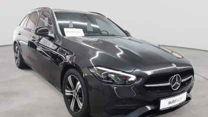 Gebraucht Mercedes C200 Avantgarde 163 PS (119 kW) 2023 Graphitgrau metallic Kombi
