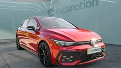 Rot Gebraucht 2024 VW Golf VIII Style Limousine | 44.780 € (Fairer Preis)