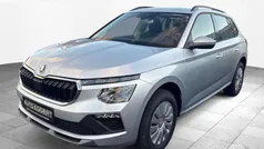 Silber Neu 2025 Skoda Kamiq Selection SUV | 26.889 € (Fairer Preis)
