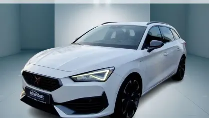 Używany Cupra Leon VZ 245 KM (180 kW) 2022 Biały Kombi
