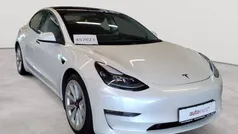 Pearl white multicoat Gebraucht 2021 Tesla Model 3 Limousine | 21.890 € (Superpreis)