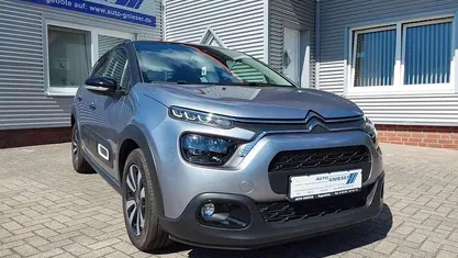 Silber Gebraucht 2024 Citroën C3 PureTech Kleinwagen | 15.900 € (Fairer Preis)