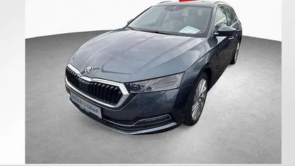 Quarzgrau metallic Gebraucht 2022 Skoda Octavia Style Kombi | 20.460 € (Superpreis)
