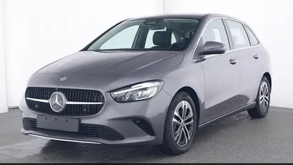 Gebraucht Mercedes B200 Progressive 163 PS (119 kW) 2025 Van / Kleinbus