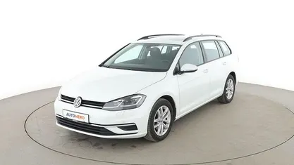Gebraucht VW Golf VII Comfortline 150 PS (110 kW) 2019 Kombi