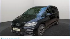 Schwarz Gebraucht 2024 VW Touran R-line Van / Kleinbus | 36.440 € (Fairer Preis)