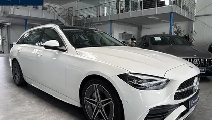 Gebraucht Mercedes C220 AMG 200 PS (147 kW) 2022 Weiß Kombi