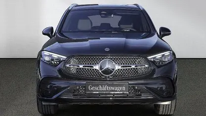 Gebraucht Mercedes GLC220 AMG 197 PS (144 kW) 2026 Lack graphitgrau SUV