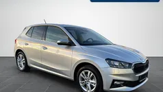 Brilliantsilber metallic Gebraucht 2024 Skoda Fabia Selection Kleinwagen | 19.580 € (Fairer Preis)